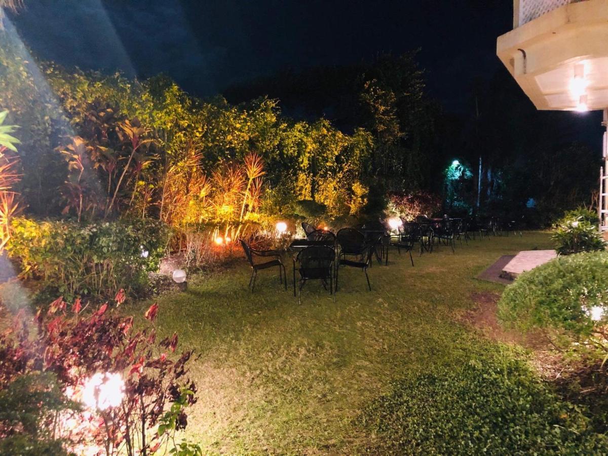 Citi Garden Suites Naga Kültér fotó