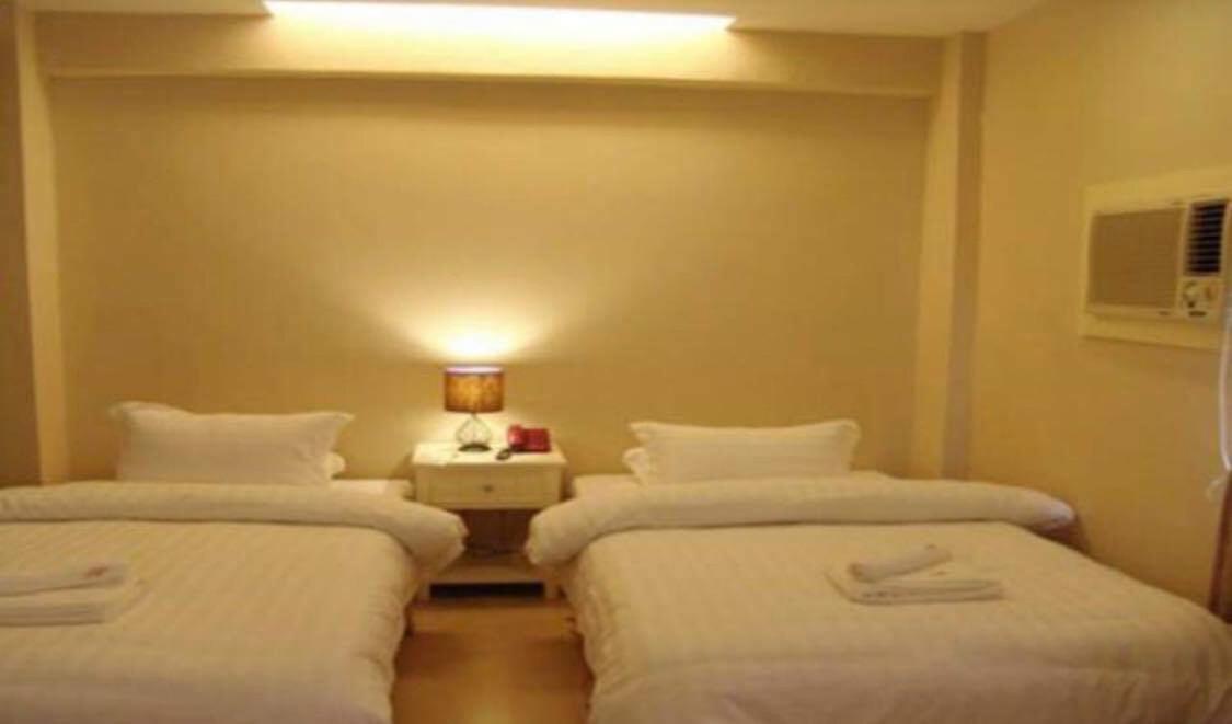 Citi Garden Suites Naga Kültér fotó